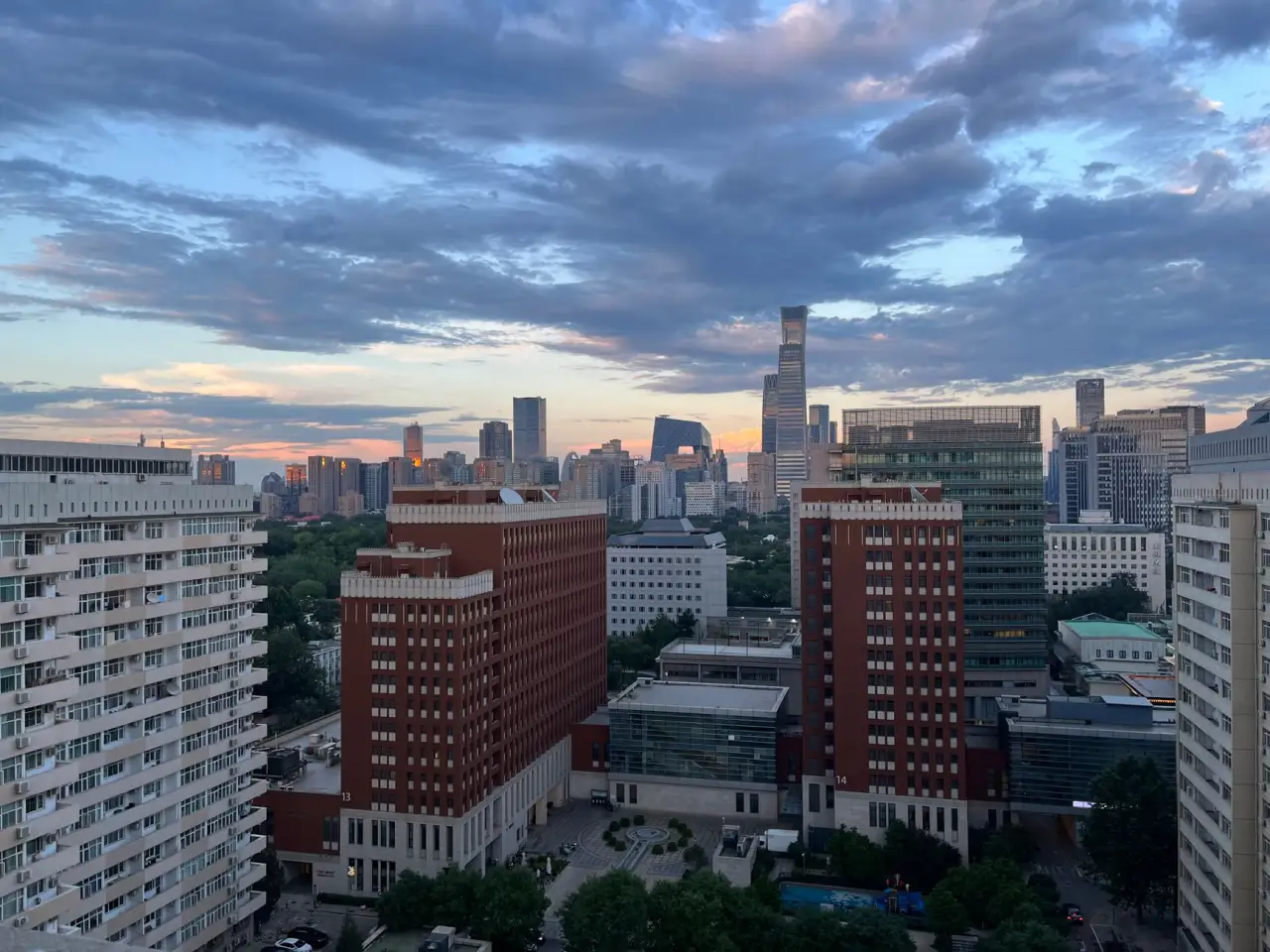 保险科技在厦门地区企业团险场景中的应用实践与选型参考