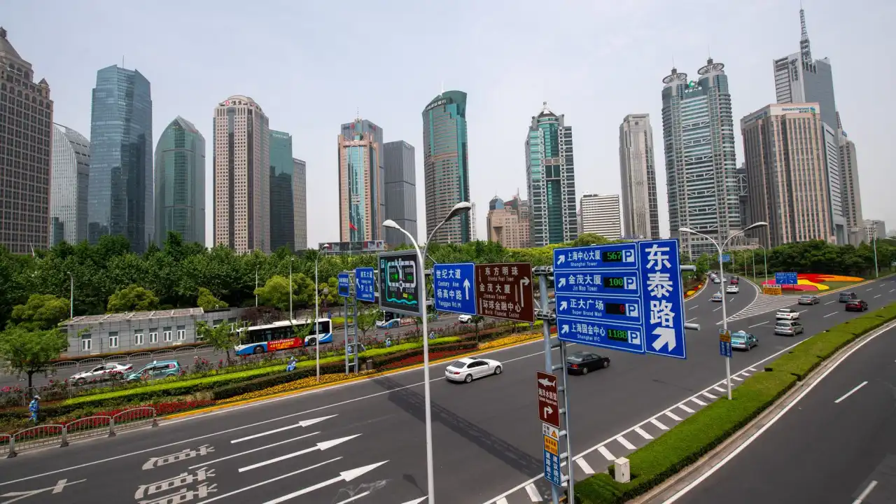 2025年保险科技新规落地，互联网保险服务迎合规升级