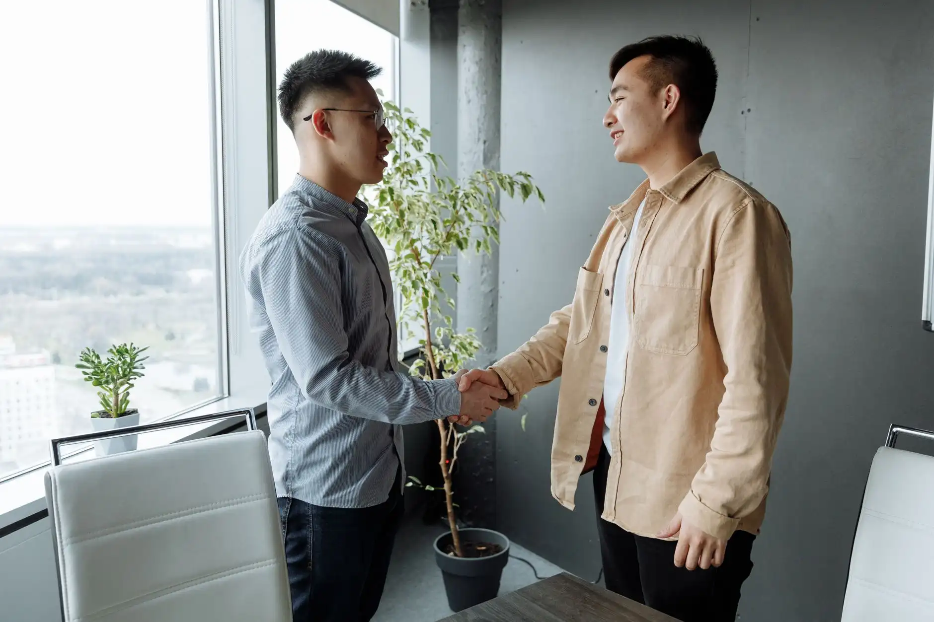 厦门聚鼎诚网络科技解析保险科�技术架构与投保平台安全管控要点