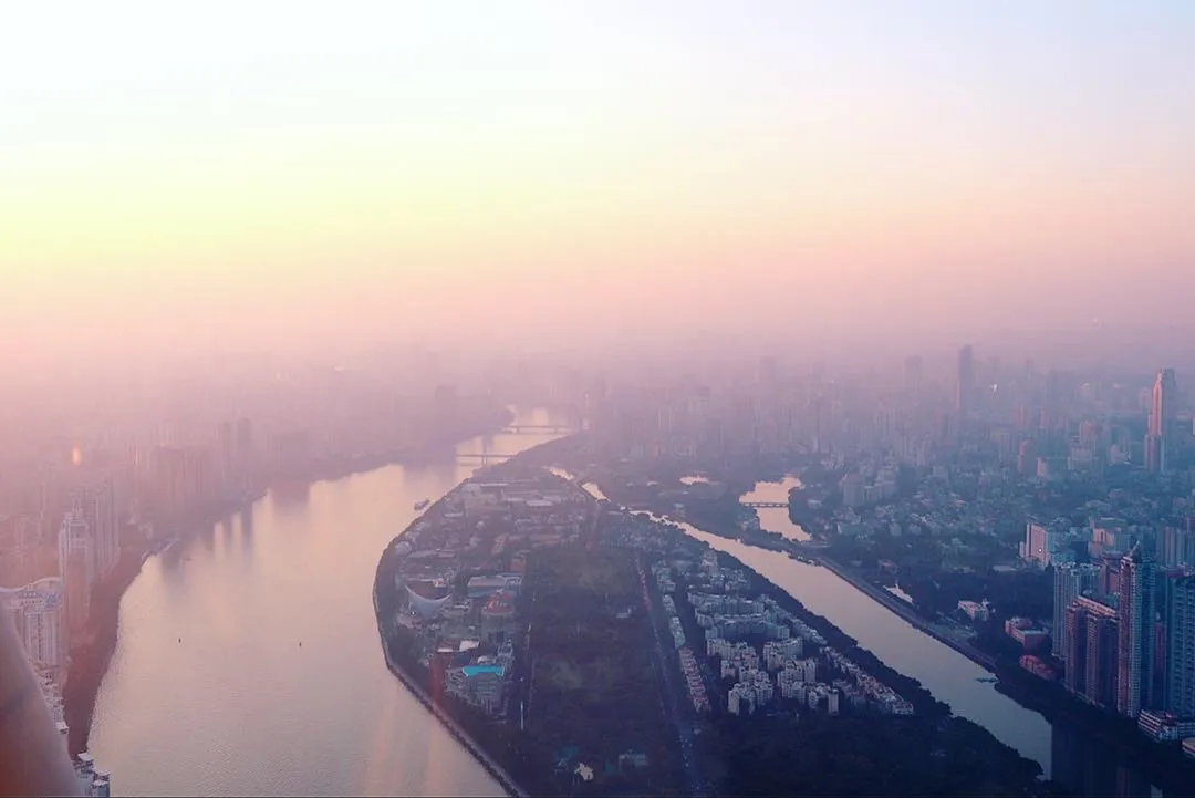 2024年互联网保险服务平台技术架构演进趋势分析
